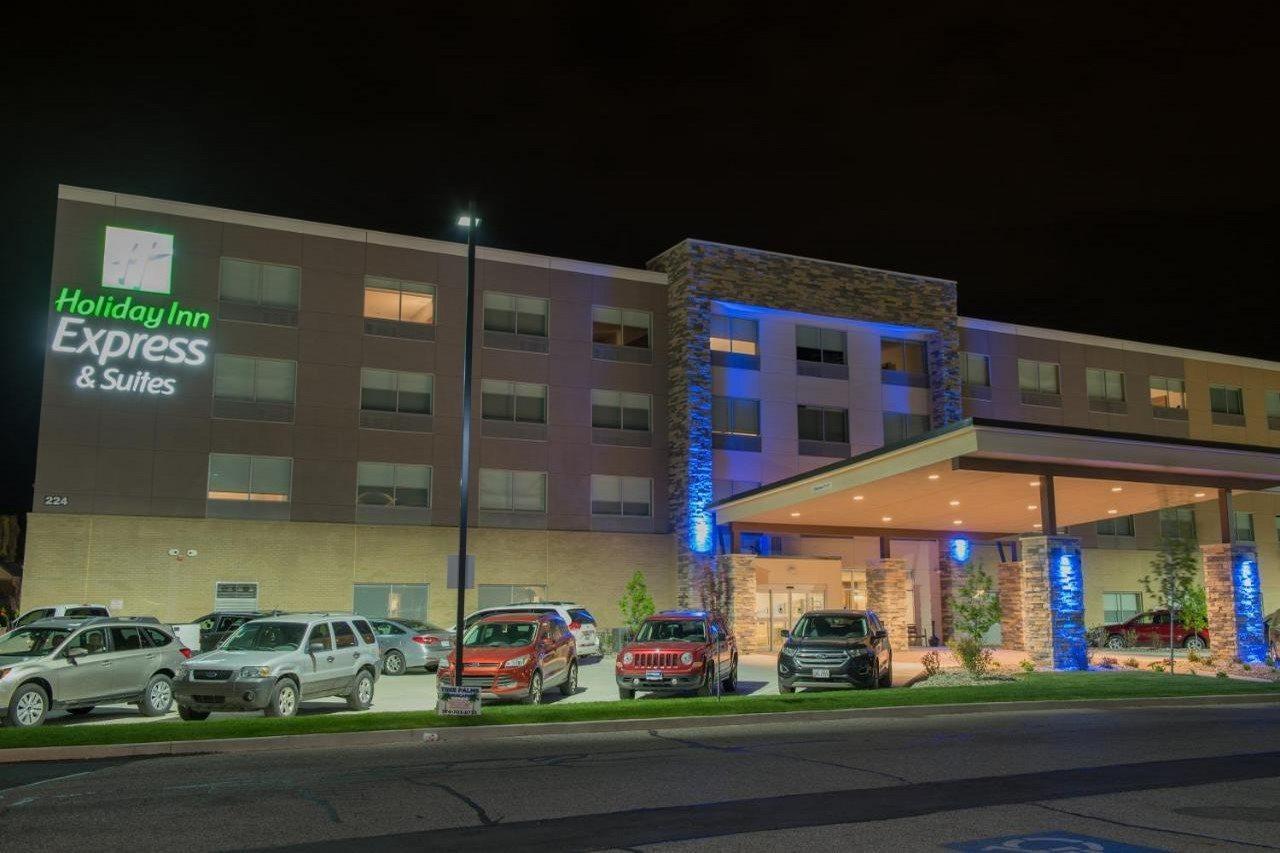 Holiday Inn Express & Suites Dayton North - Vandalia By Ihg Εξωτερικό φωτογραφία